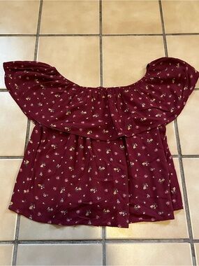 Hollister Burgundy Off-Shoulder Floral Top
